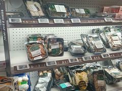 -盒马鲜生(丁香国际店)