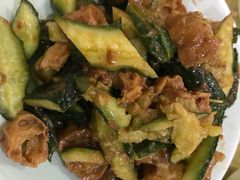 油条黄瓜-春水锅贴·传统鲁菜(大明湖店)