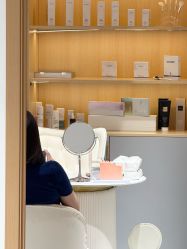 -康美贞·痘肌养护管理中心