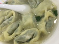 -珊珊小笼馆(仙霞路店)