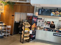 -必胜客(大宁路店)