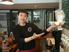 -Be Lived Cafe比例咖啡(摩天轮店)