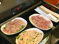 脆皮鸡腿肉-野迹·石橄榄鸡·烧烤(新洲店)