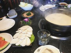 自制爆浆手打虾丸-捞王猪肚鸡火锅(昆山店)