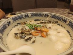 八宝鱼头-山外山菜馆(玉泉路店)