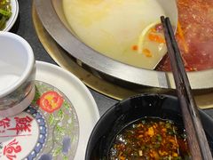 -沸炉重庆老火锅(军事博物馆店)