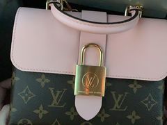 -文艺复兴百货(米兰大教堂广场店)