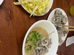 -宝瑞门钉肉饼店