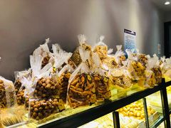 -宏发红西饼屋(天津路店)