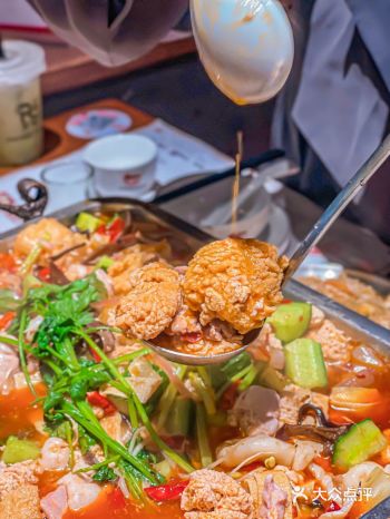 东莞美食｜宵夜界冬天里的一把后街佬鱼杂