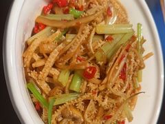 -陈厨老味·老派郴州菜(宜章店)
