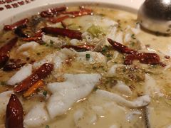 -鱼亨小鲜酸菜鱼(大信店)
