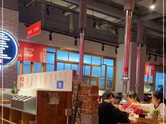 大堂-么肆烤肉·中式自助·烤肉大排档(街道口季佳PAI店)