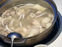 -烹然四季椰子鸡火锅(姚家园万象汇店)