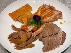 -连鹭海鲜·海肠捞饭·海胆饭(星海店)