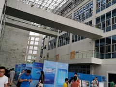 -南山图书馆(常兴路店)
