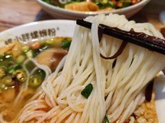 -螺小胖柳州螺蛳粉(钟楼总店)