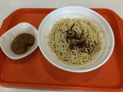 -浦东图书馆读者餐厅