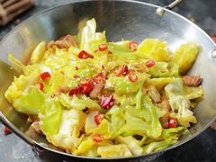 干锅包菜-蚝掌门江湖菜馆(柳市店)