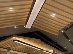 -海底捞火锅(新松江路店)