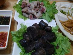 血肉肠双拼-牧人嘎查蒙餐(富强路店)