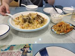 -马尔龙新疆饭店·清真(瑞景店)