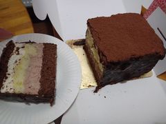 -樱花糕坊(凯德广场店)