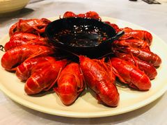 -巴厘龙虾·榜首油焖大虾(音乐学院·沿江酒馆店)