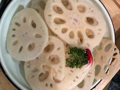 莲藕片-洪氏嗨捞·猪肚鸡火锅(阳光天地店)