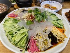 五彩拉皮-海兰江石锅饭(水上店)
