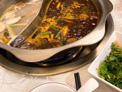 红白锅底-冯鱼头火锅(青蓝山美食一条街店)