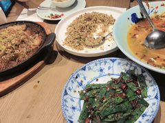 -本来川菜(中骏广场店)