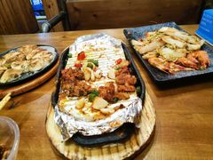 -老东镇啤酒屋海鲜加工·蒸汽海鲜·海鲜烧烤(台东店)