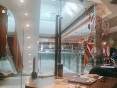 -港丽餐厅(来福士店)