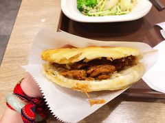 肉夹馍-魏家凉皮(博水商务大厦店)