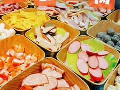 -红渡小香·牛肉麻辣香锅(车站南路店)