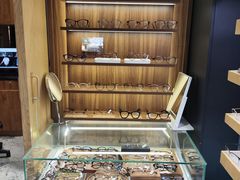 -日本手作眼镜·久川睛匠(新中关购物中心店)