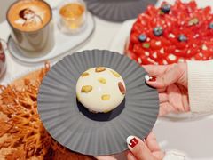 -潮一不贰·法式甜品·生日蛋糕·西式简餐(外滩店)