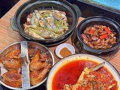 -荣基四海一家·家常菜·海鲜大排档(新安店)