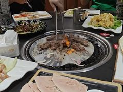 -牛味道炭火烤肉(湖前总店)