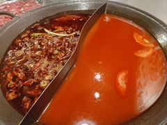 -鹿鸣山草本茶香火锅(园西路店)