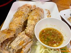 -两兄弟Song Pee Nong(2号店)