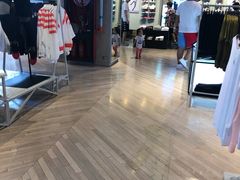 -Air Jordan(世贸天阶店)