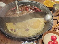 -萍姐火锅·公路夜市(武汉首店)