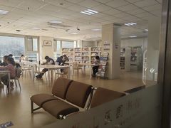 -石景山区图书馆(八角南路)