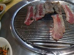 -牛信亭韩国料理·炭火烤肉(紫藤路店)