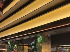 -钱小奴海鲜自助黑金店(杭州滨江龙湖店)