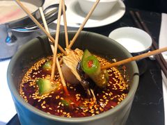 -红鼎豆捞·非遗鲍皇汤火锅(宝丰路店)