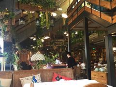 -屋顶花园餐厅(步行街老地王大厦店)