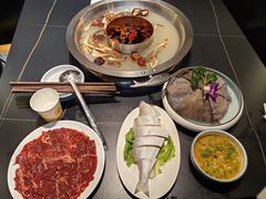 -俏媳妇火锅(宽窄巷子店)